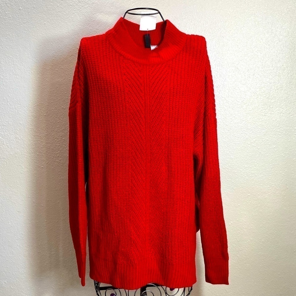 NWT Divided red knit Crewneck sweater size M